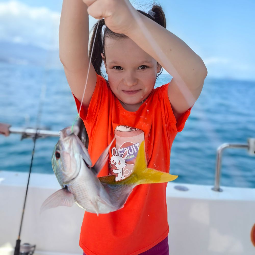 Sanya Shuangfan Rock Sea Fishing Wonderful Priv...